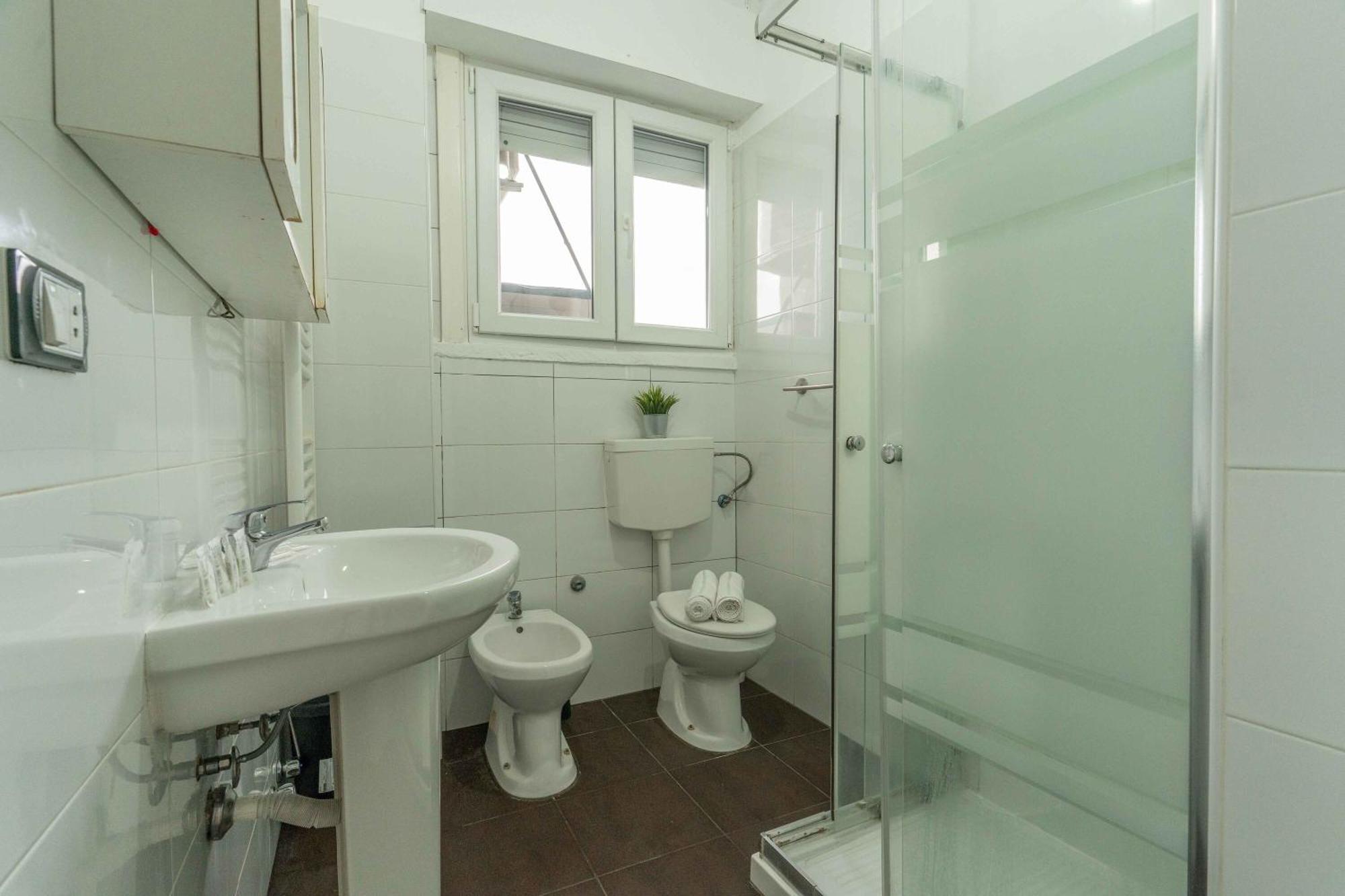 Rog27-Large Apartment With Transport Close To Home- Milano Esterno foto