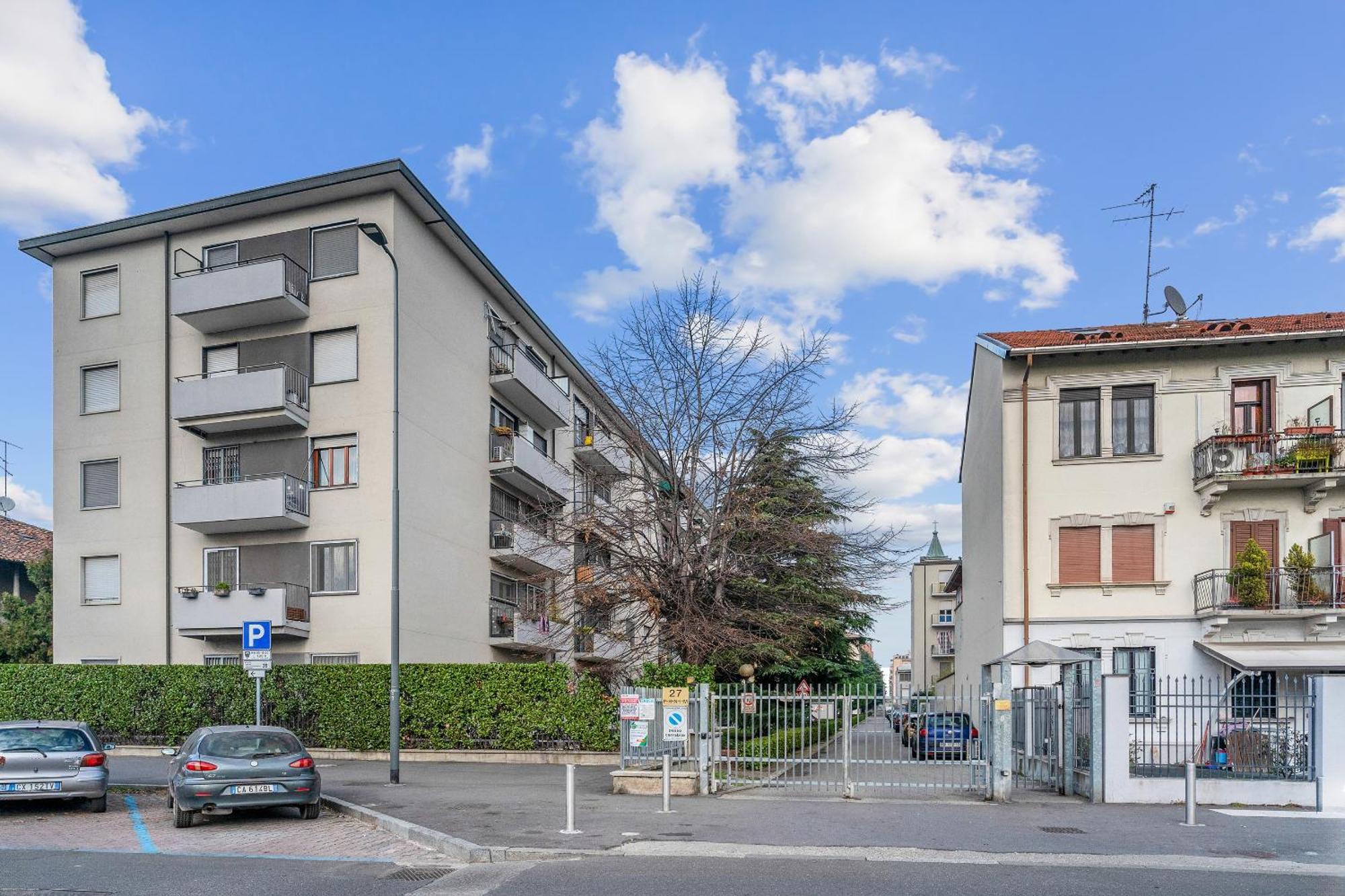 Rog27-Large Apartment With Transport Close To Home- Milano Esterno foto